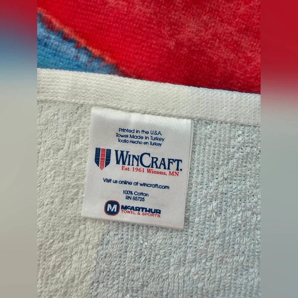 Chandon Sparkling Wine Limited Edition Beach Towel WinCraft Red Blue White